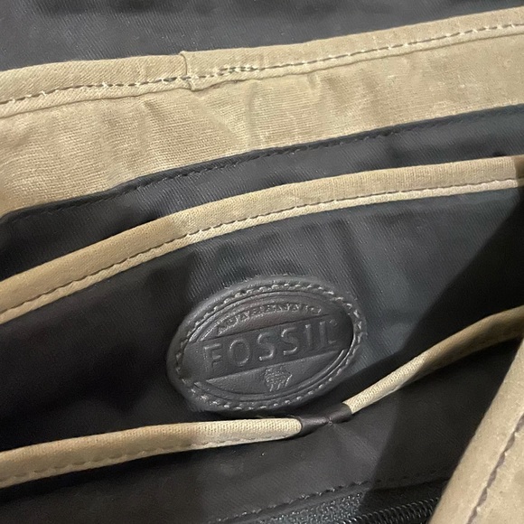 Fossil messenger bag leather tan brown crossbody tote purse buckles multi-pocket - Picture 8 of 11